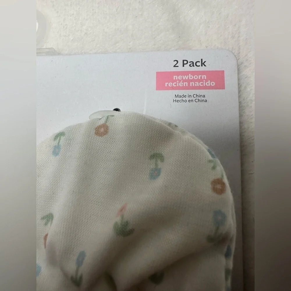 Baby New Born Mittens 2PK Baby Shoe & 2Headband  Baby Footie Carters Cat &Jack